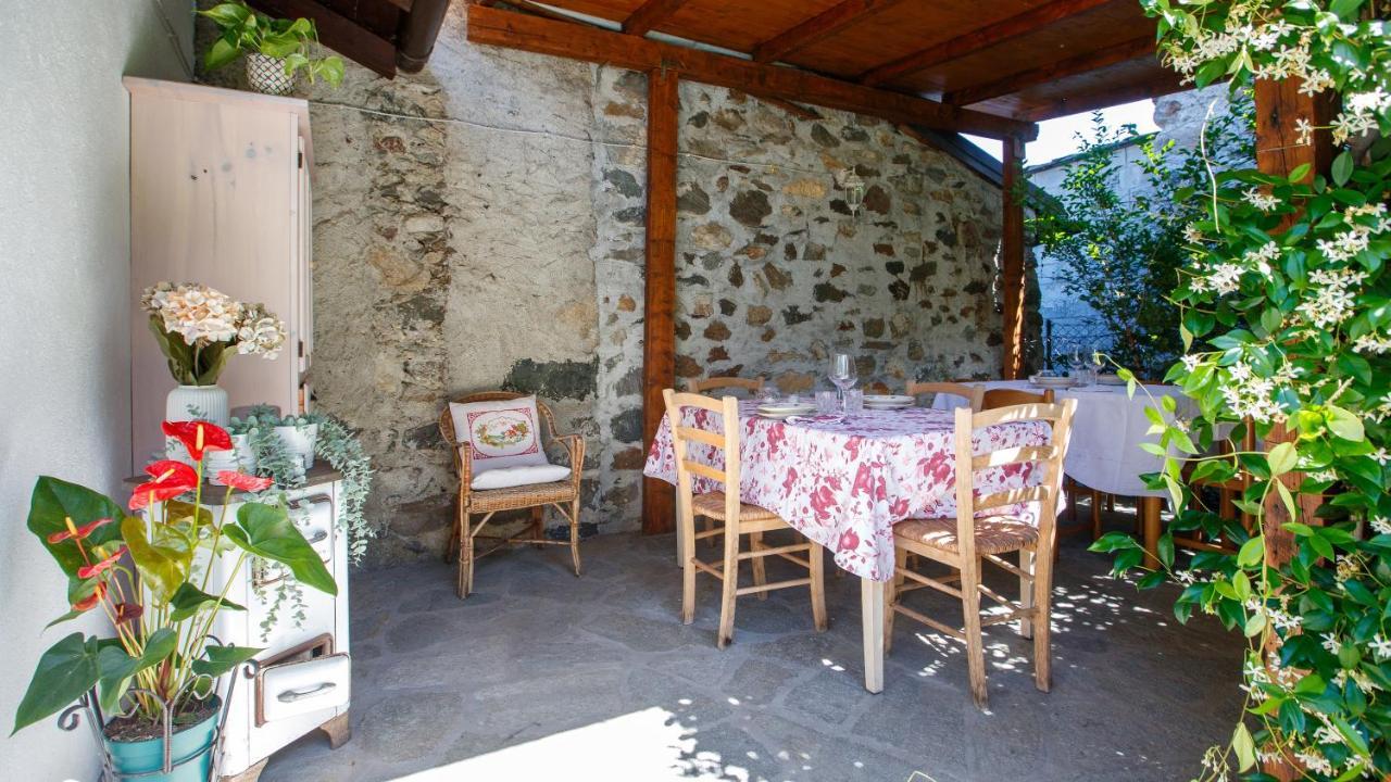 Il Como' Della Civetta - Taverna “La Fenice” Stazzona ภายนอก รูปภาพ